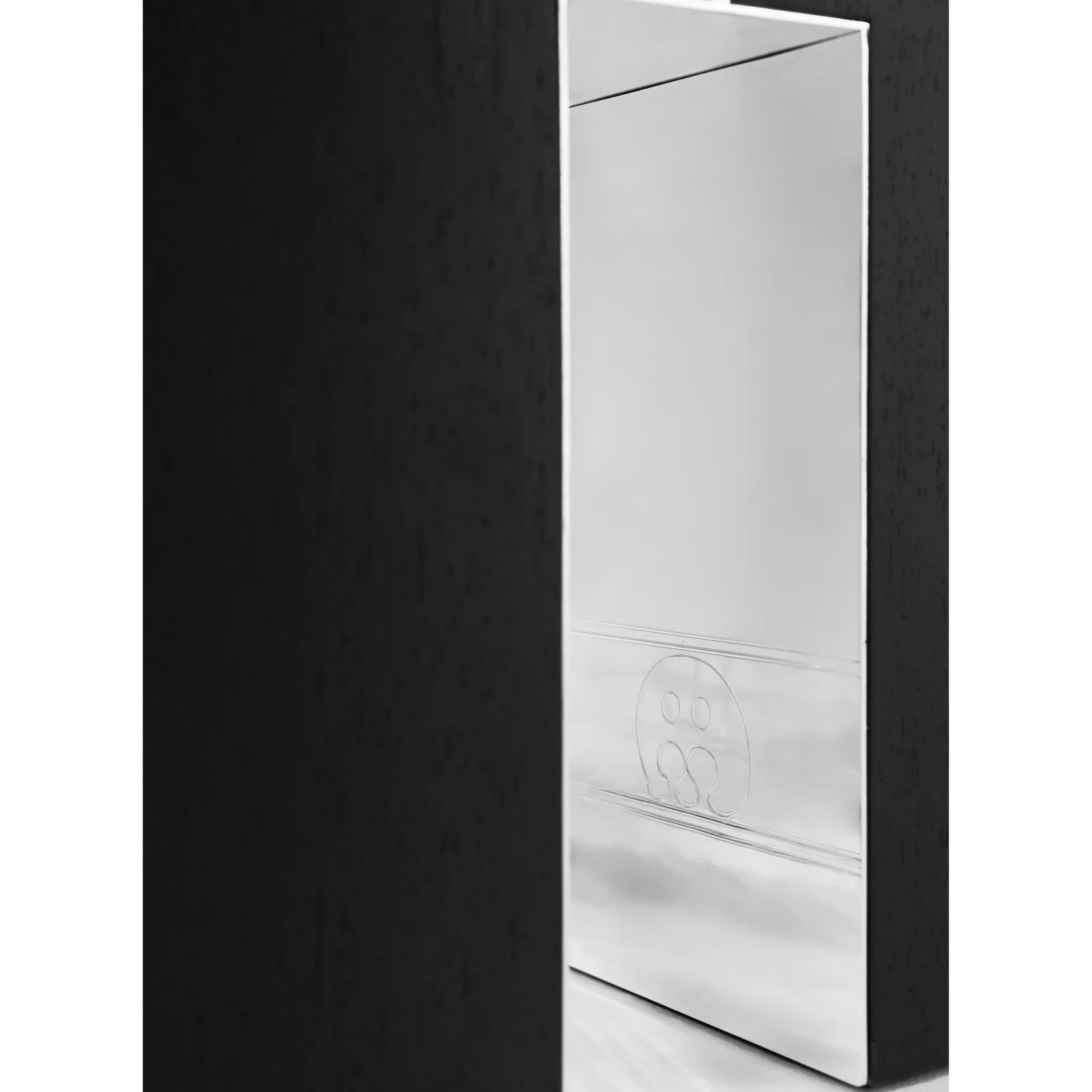 Taru Side Table — 3