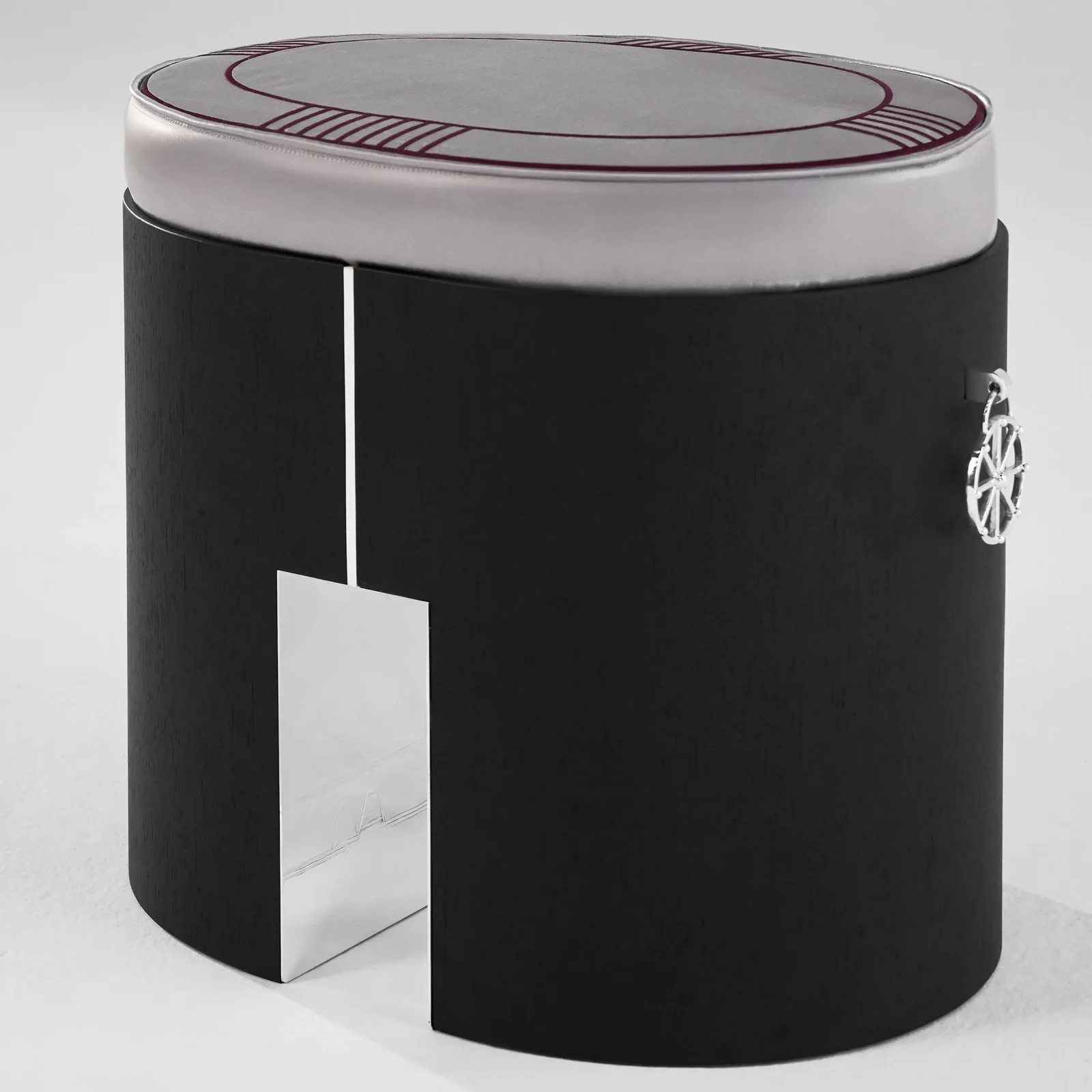 Taru Pouf