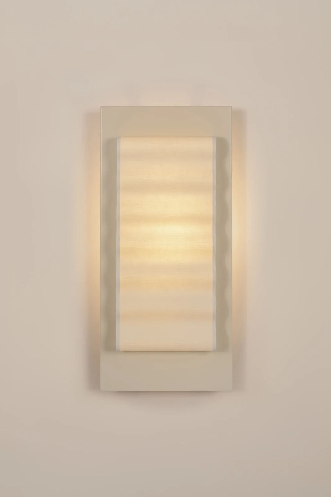 Frame L European Wall Sconce in Paper and Steel — 13