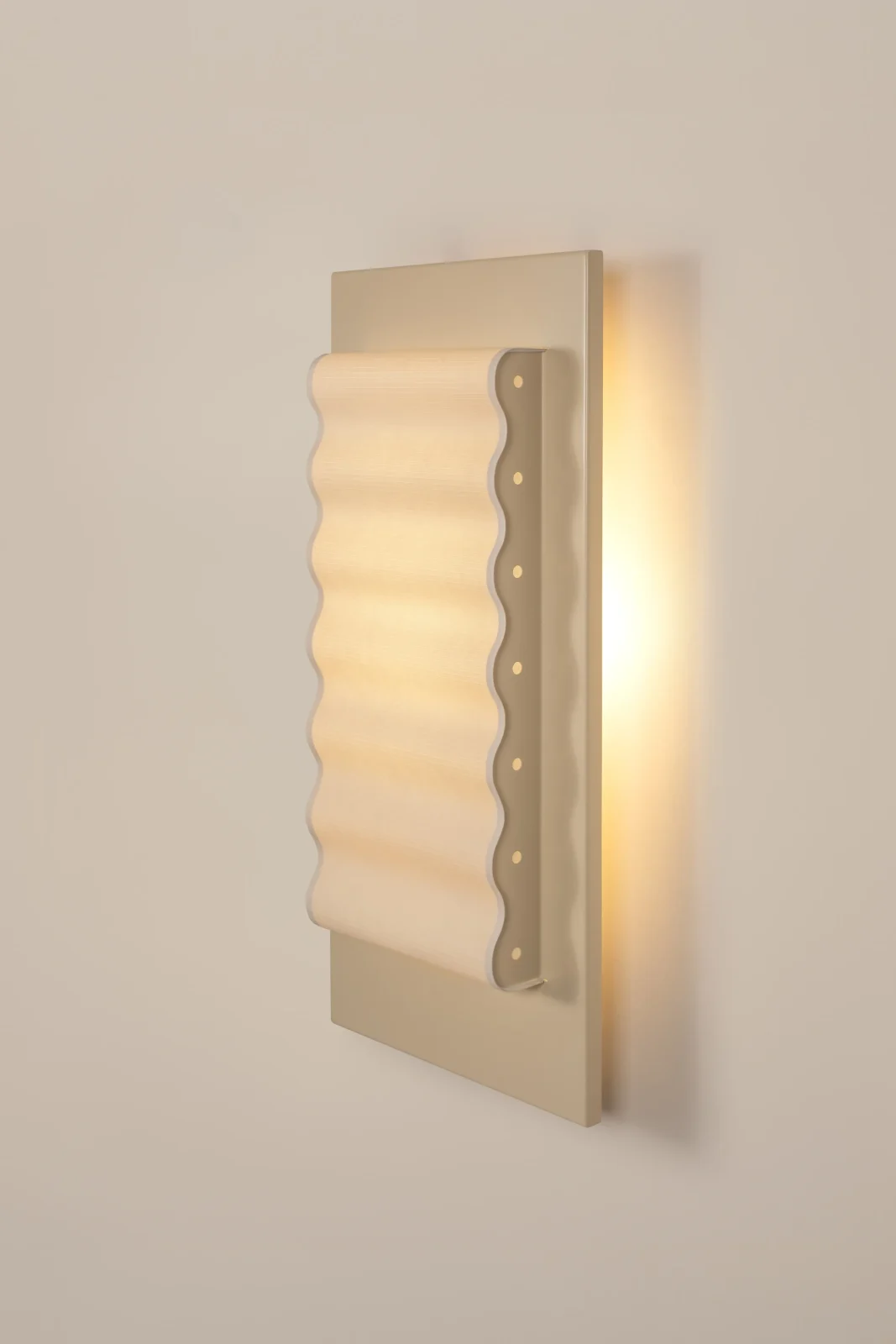 Frame L European Wall Sconce in Paper and Steel — 15