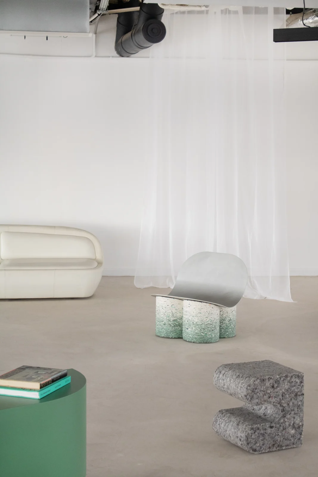 F20 - Armchair — 6