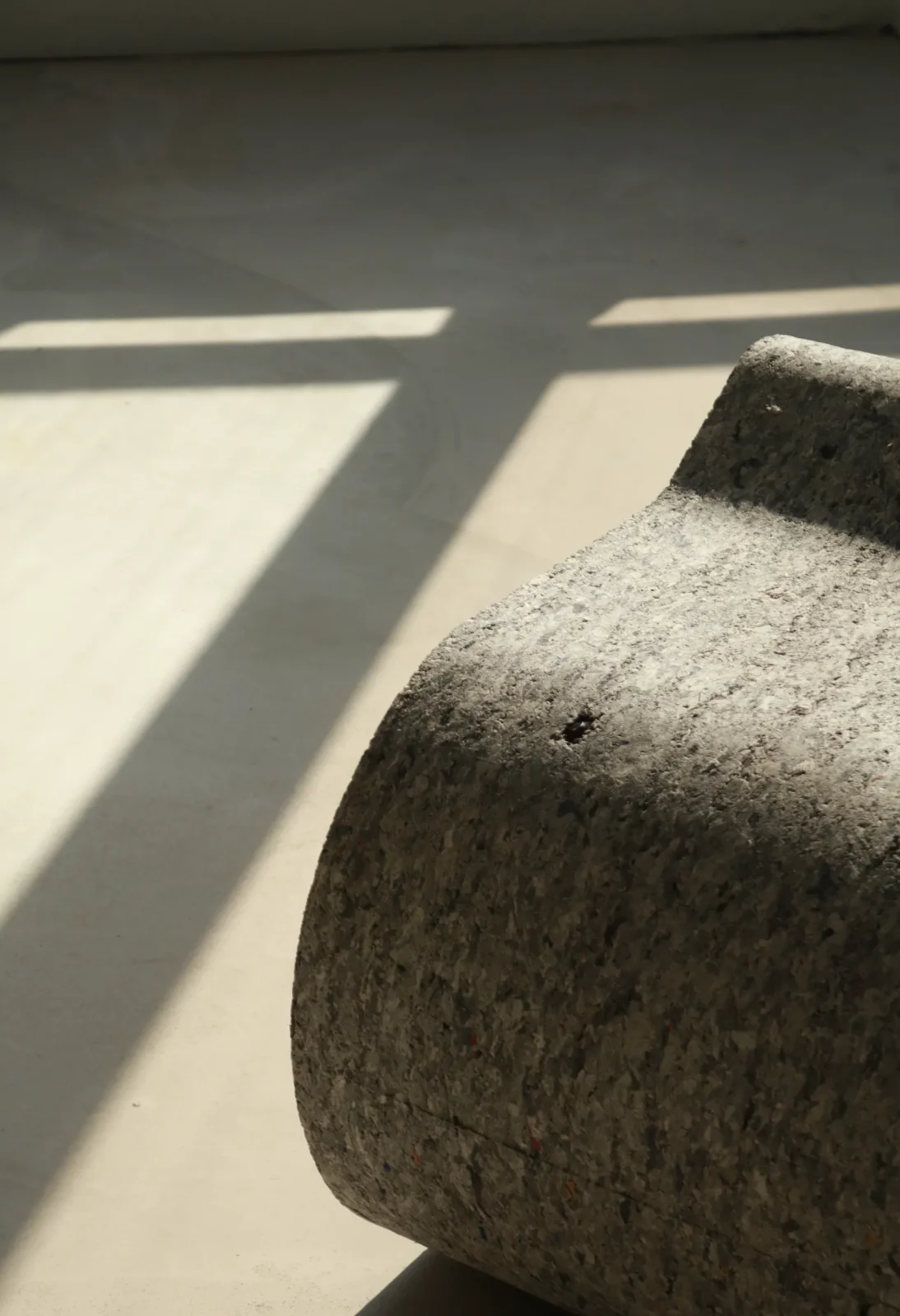 T15 Stool — 6