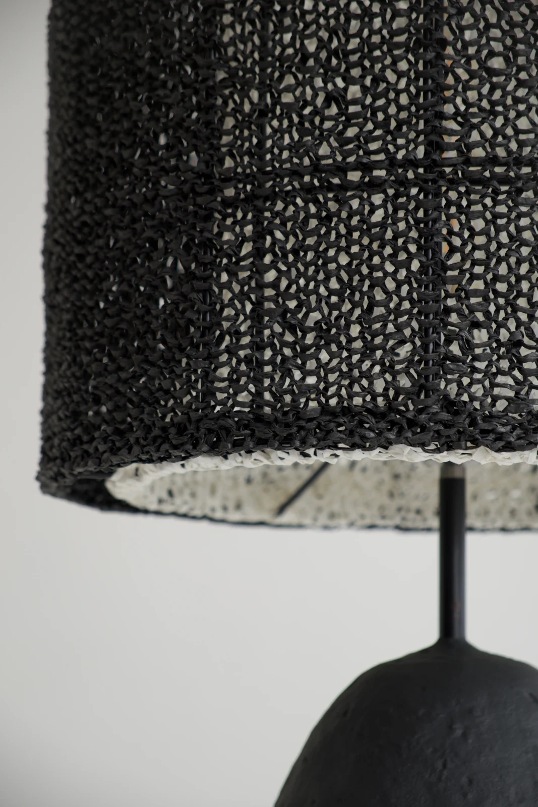 Ember Floor Lamp in Biocomposite and Raffia — 6