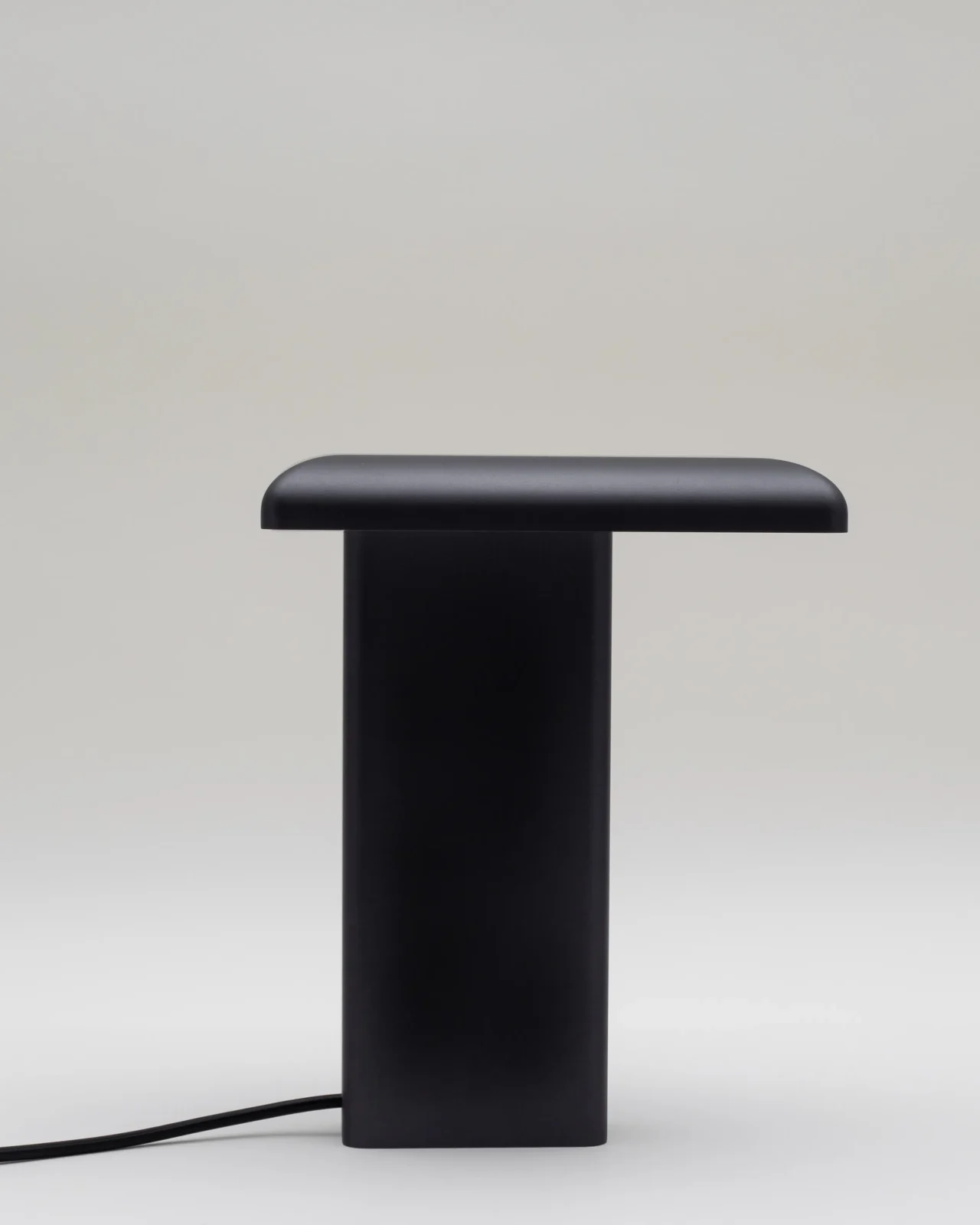Segment Table Lamp in Aluminum — 7