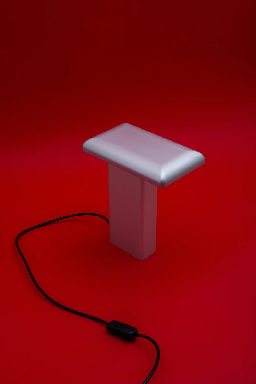 Segment Table Lamp in Aluminum — 4