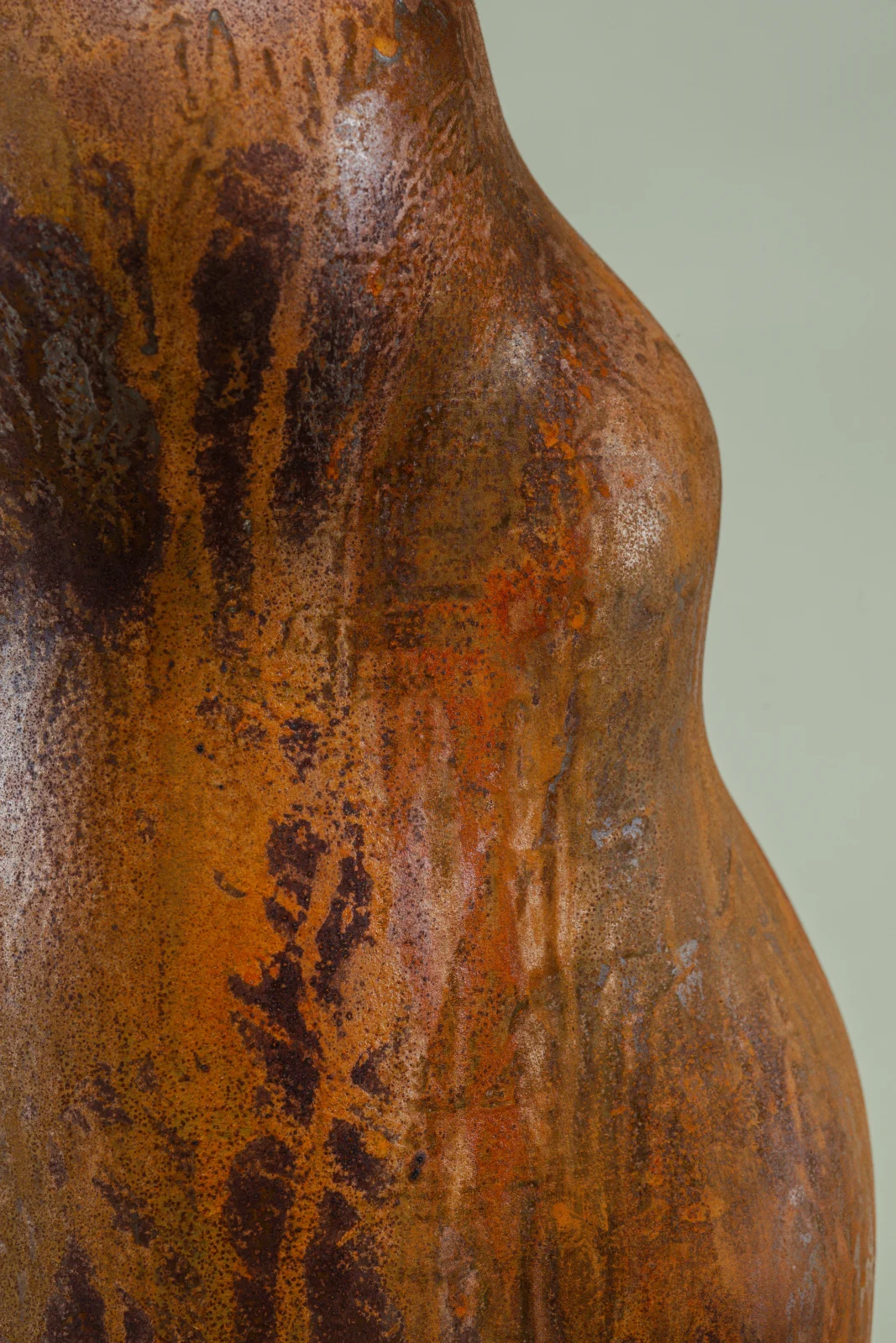 Rovilh 01 - Recycled Plastic Vase — 15