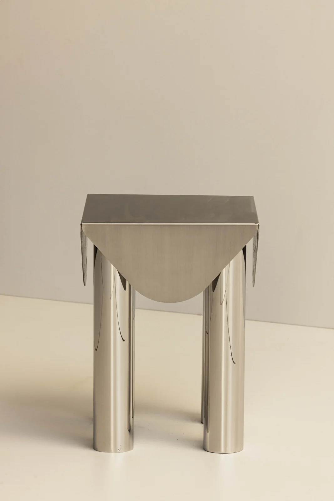 Doros Side Table - Irene Khiet — 2