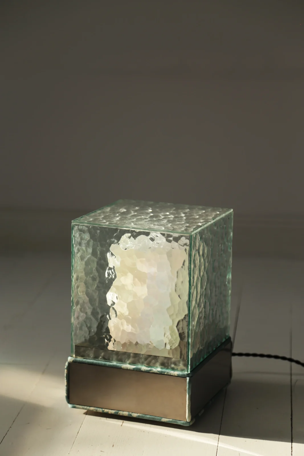 In Between Table Lamp in Ornamental Glass — 2