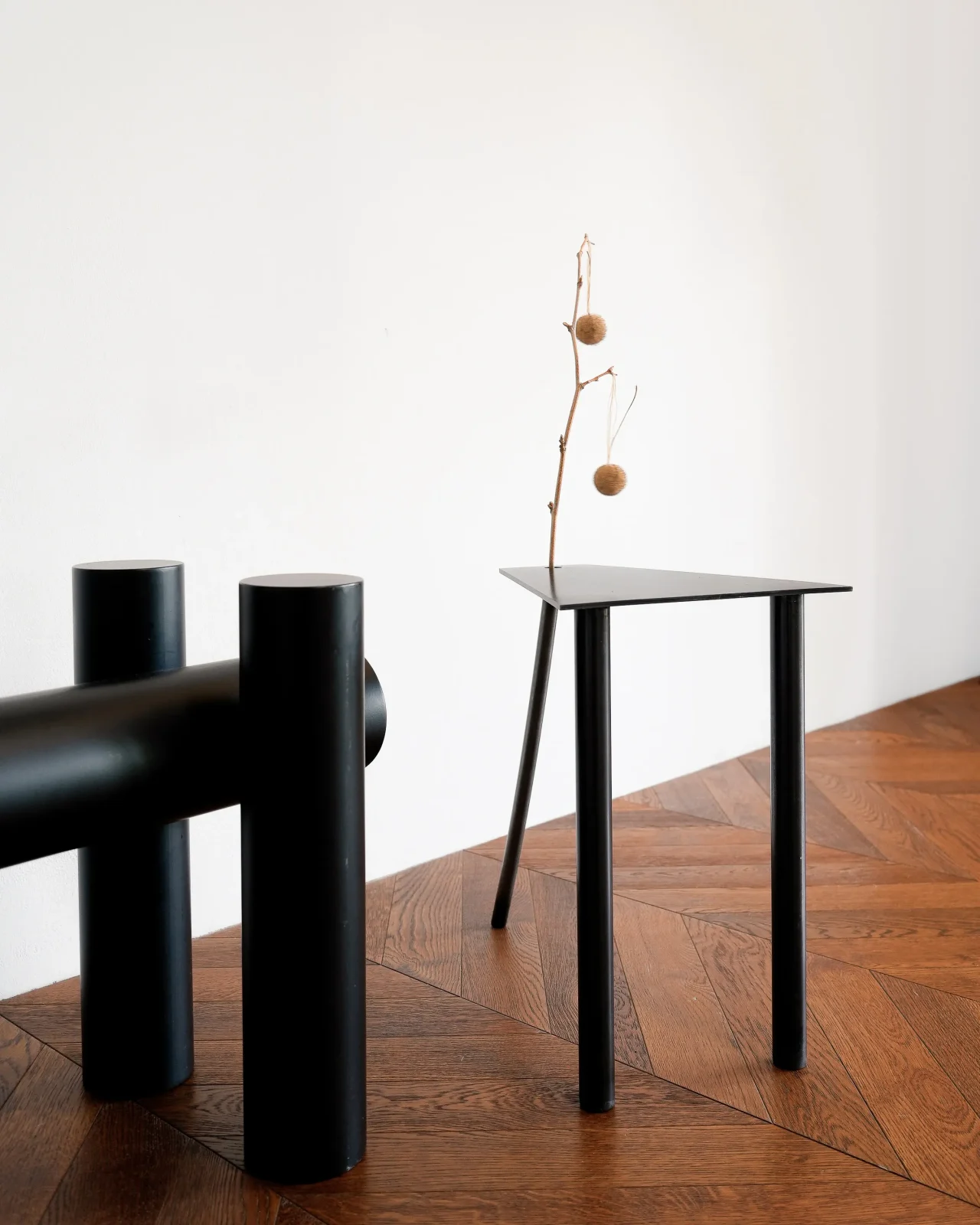 Vase Stool — 3