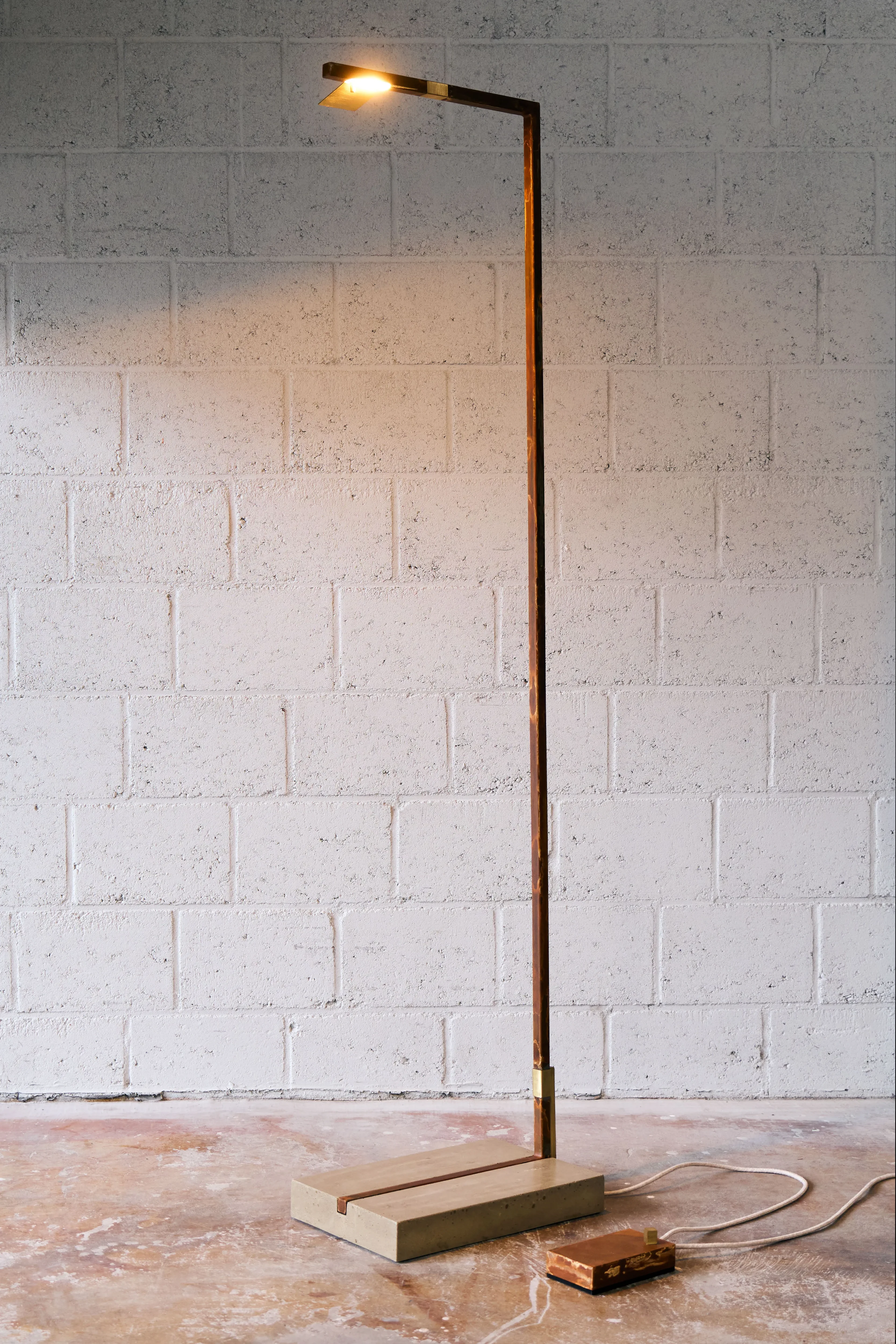 Citiez 0.1 floor lamp in oxidized steel and concrete with adjustable shade