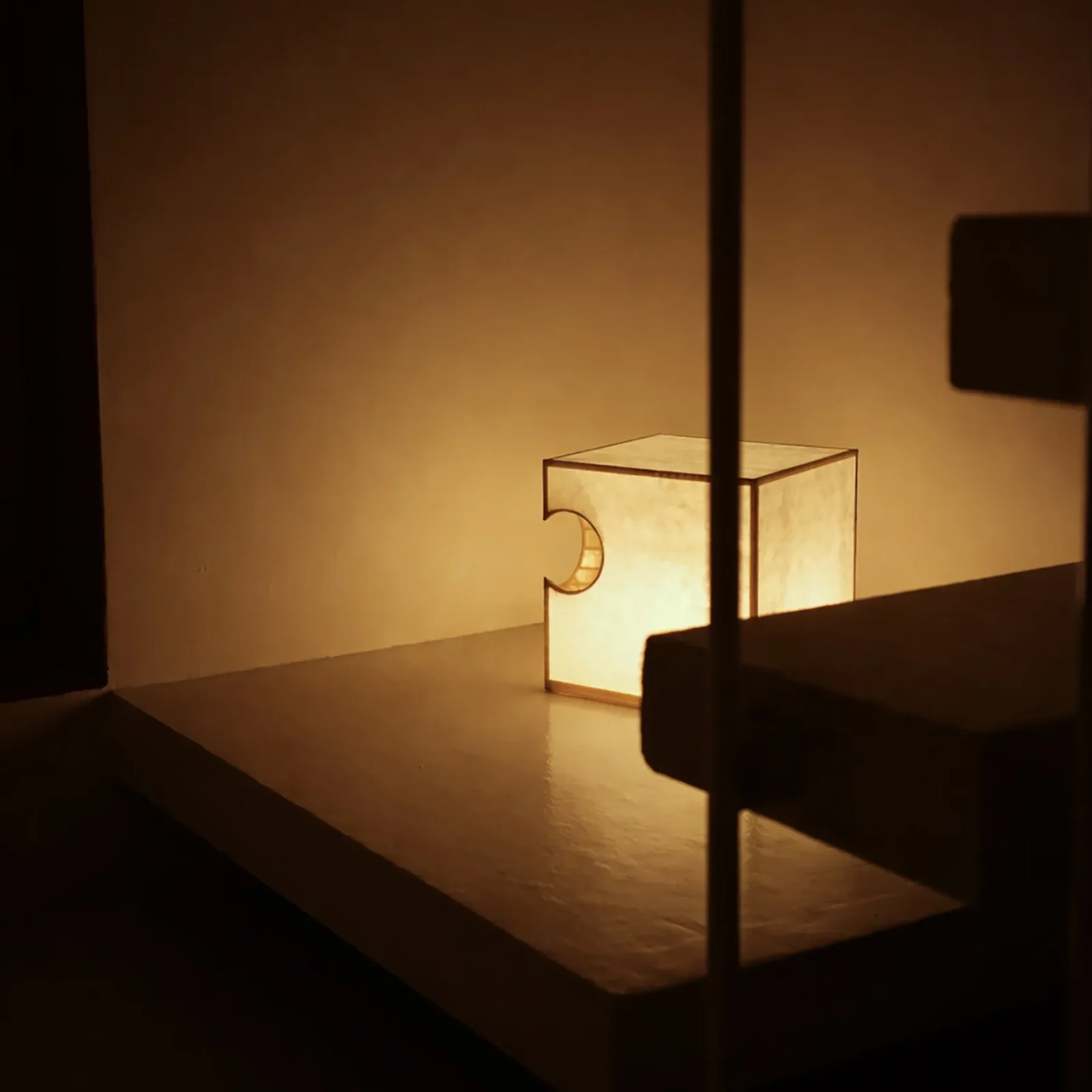 Off-form Lamp, Cube — 3