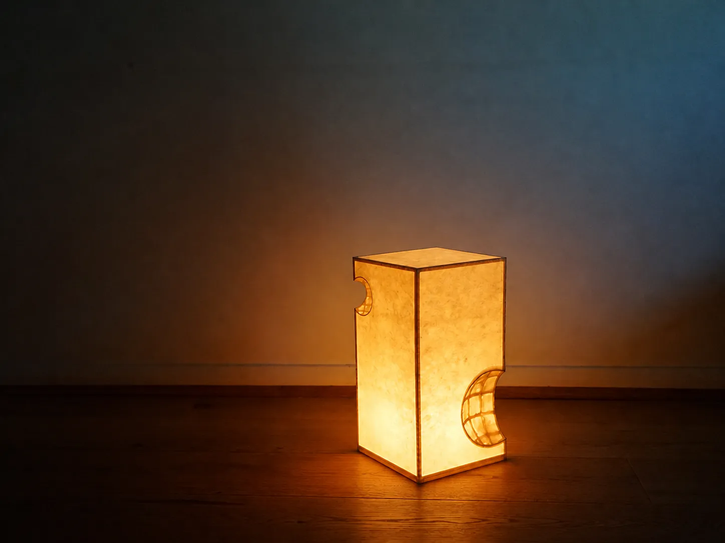 Off-form Lamp, Cuboid — 3