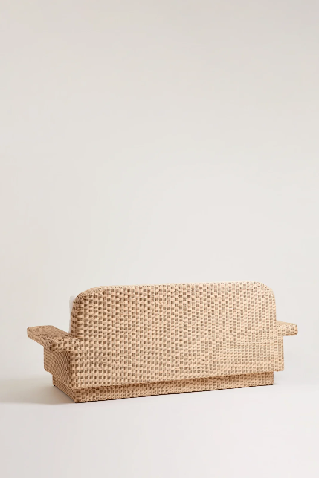 Lola Sofa — 2