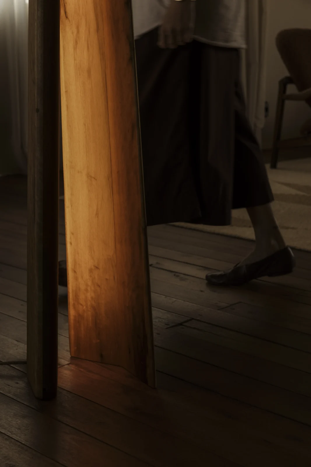 Aurora Floor Lamp in Cumaru, Sucupira and Cerejeira Wood — 5