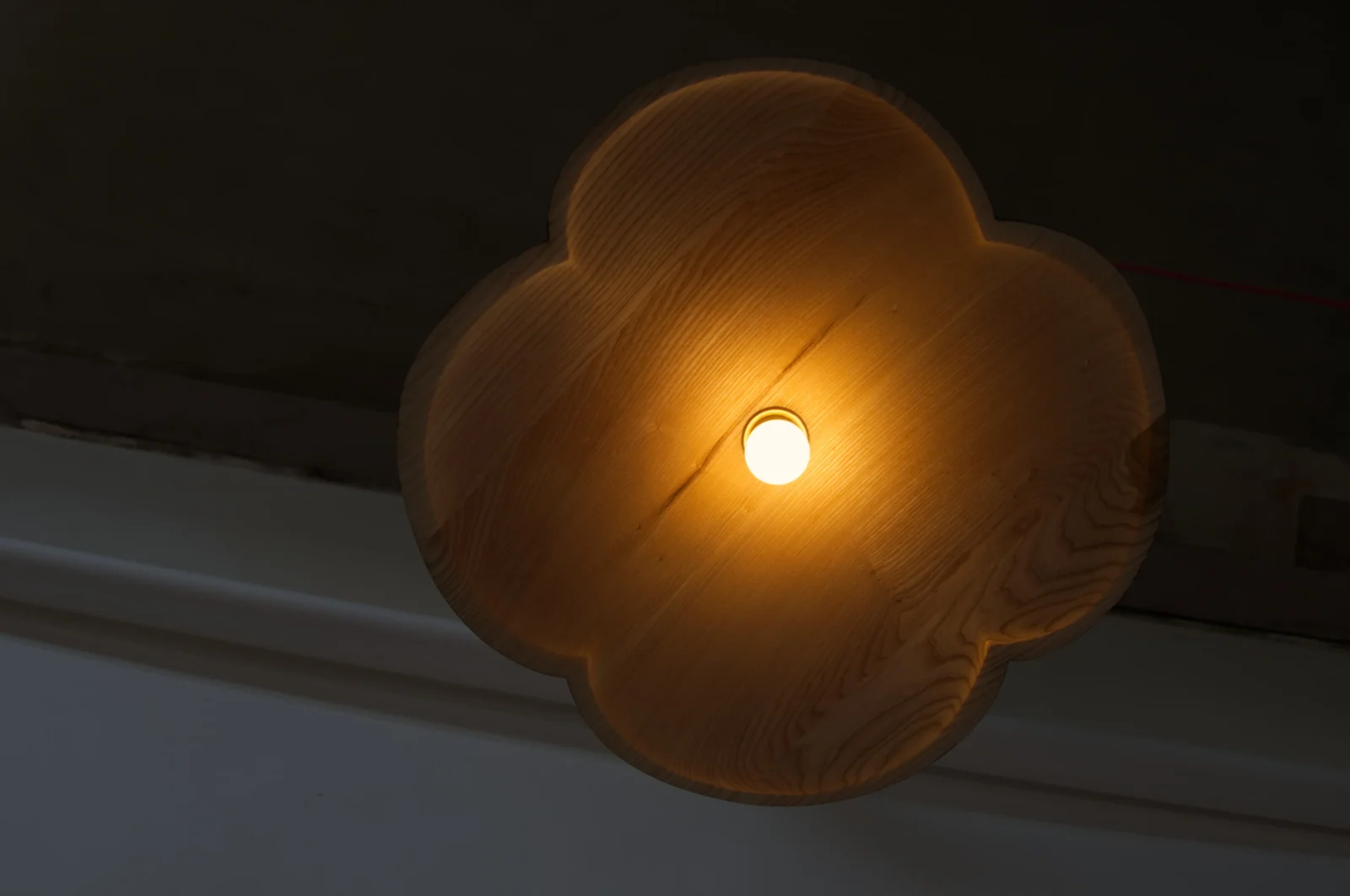 02 Pendant Lamp in Ash Wood — 6