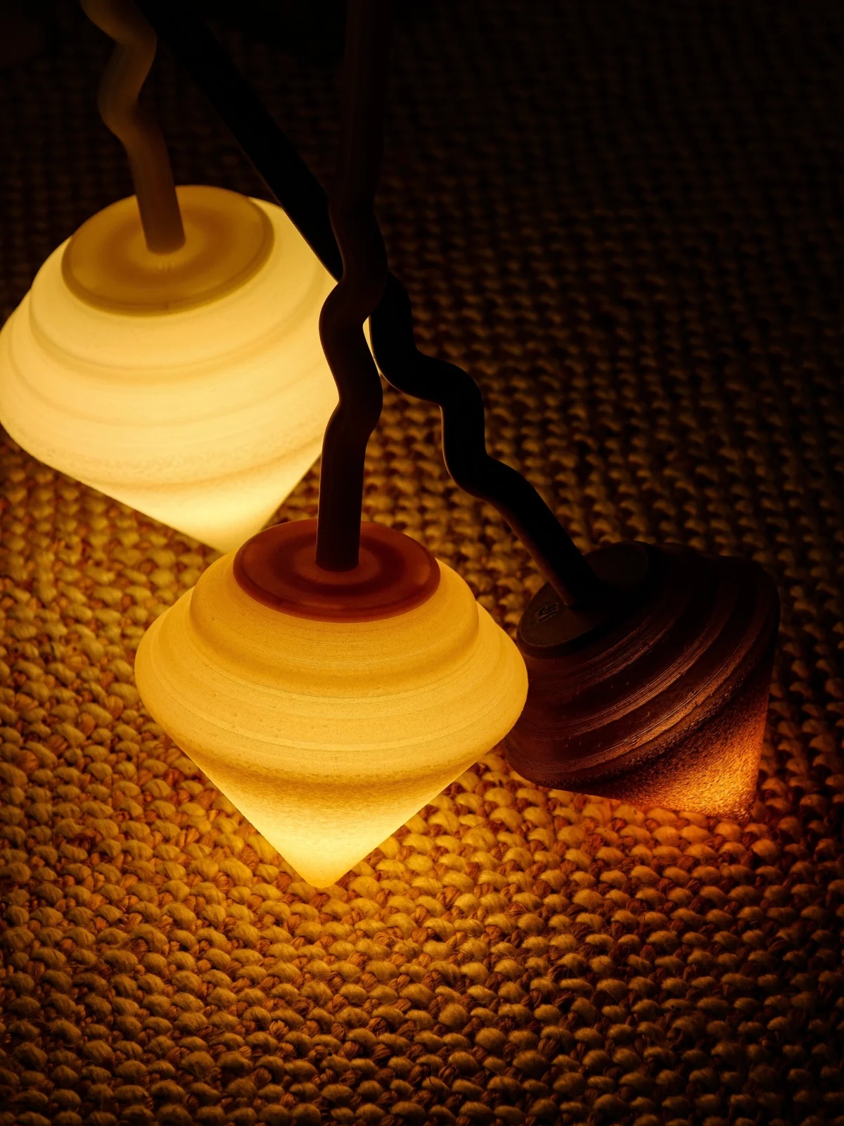 Pendulum Triptych Ceiling Lamp In Bio Plastic — 3