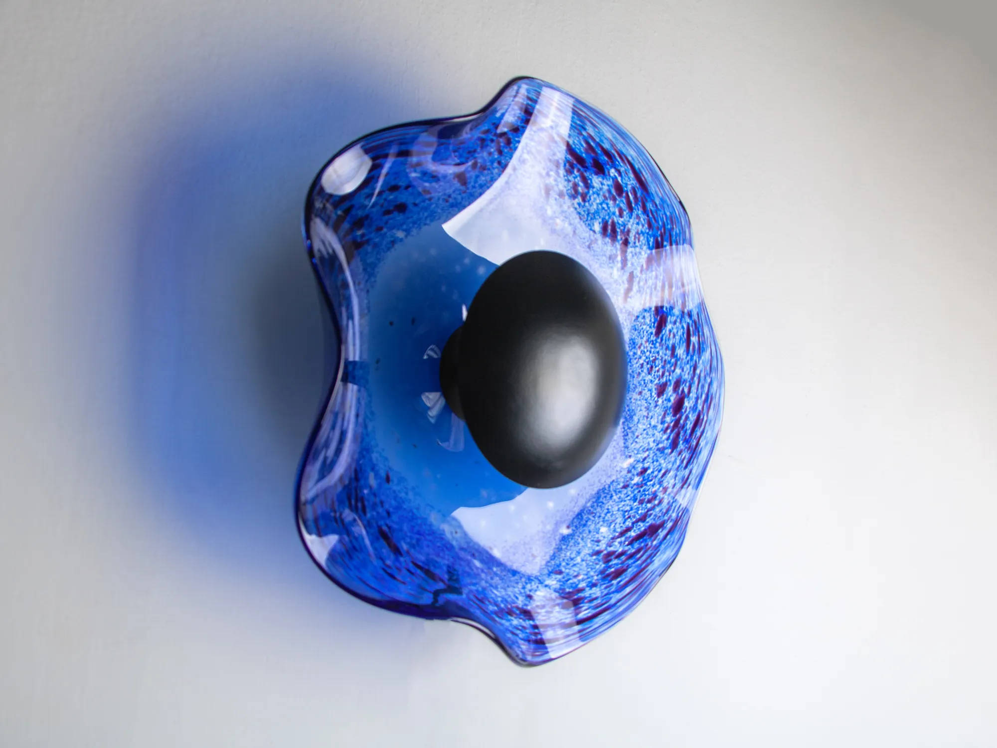 Nova hand-blown glass wall lamp in blue