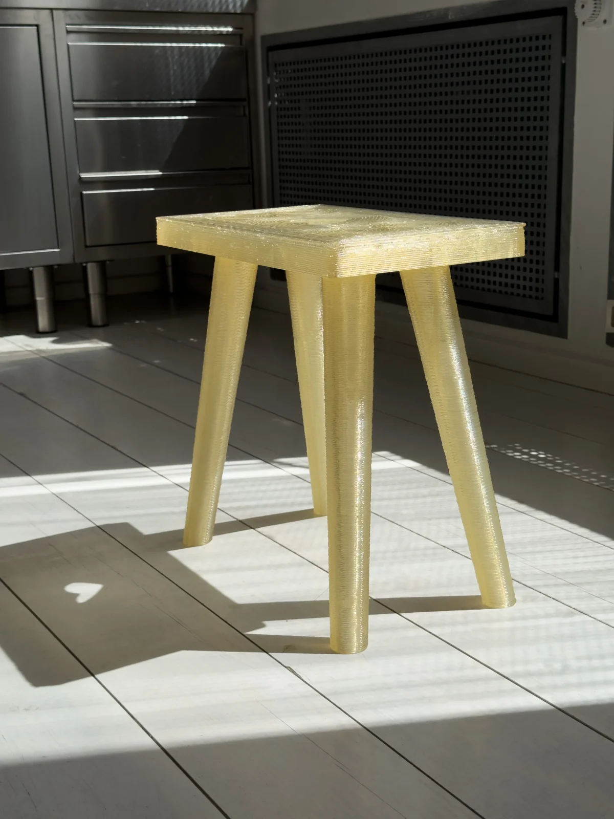 Heimatlos Stool — 4