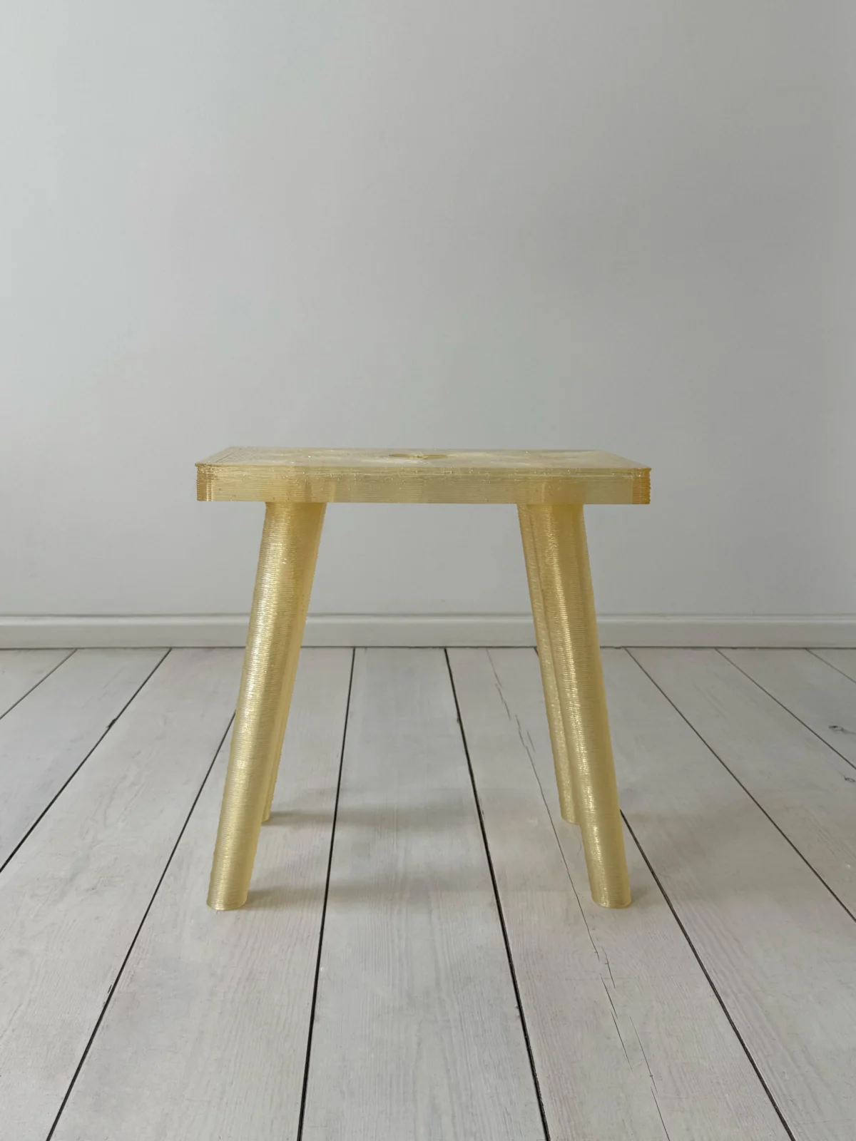 Heimatlos Stool — 2