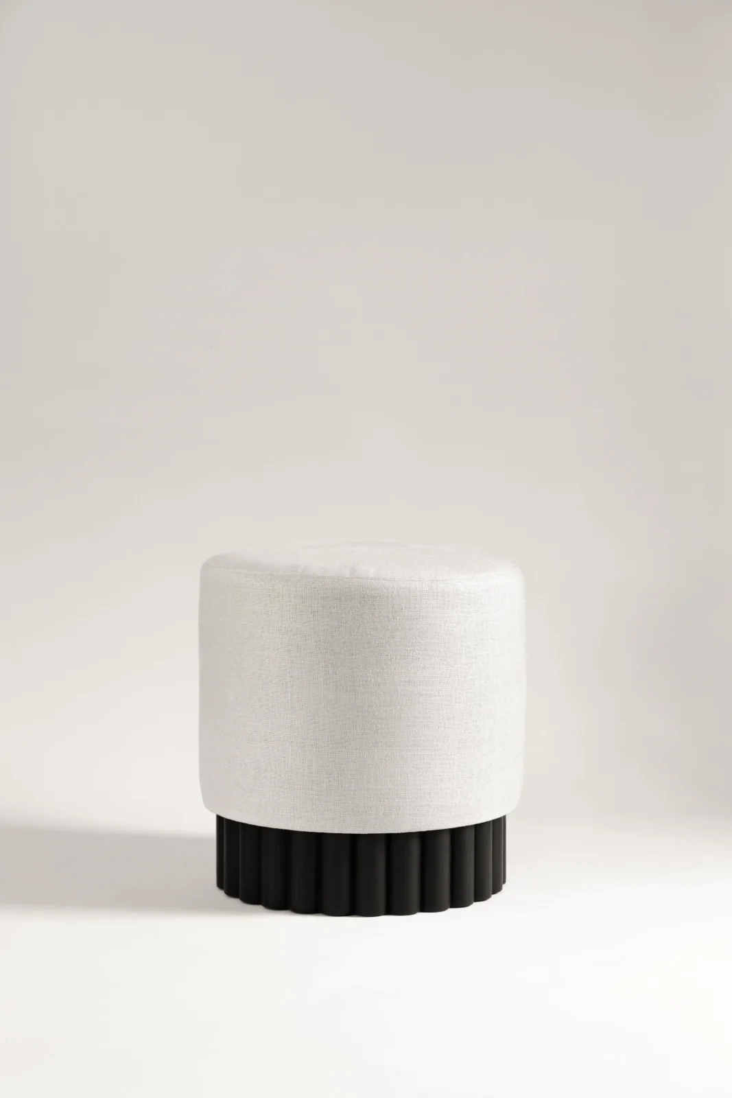 Loto Pouf In Linen — 11