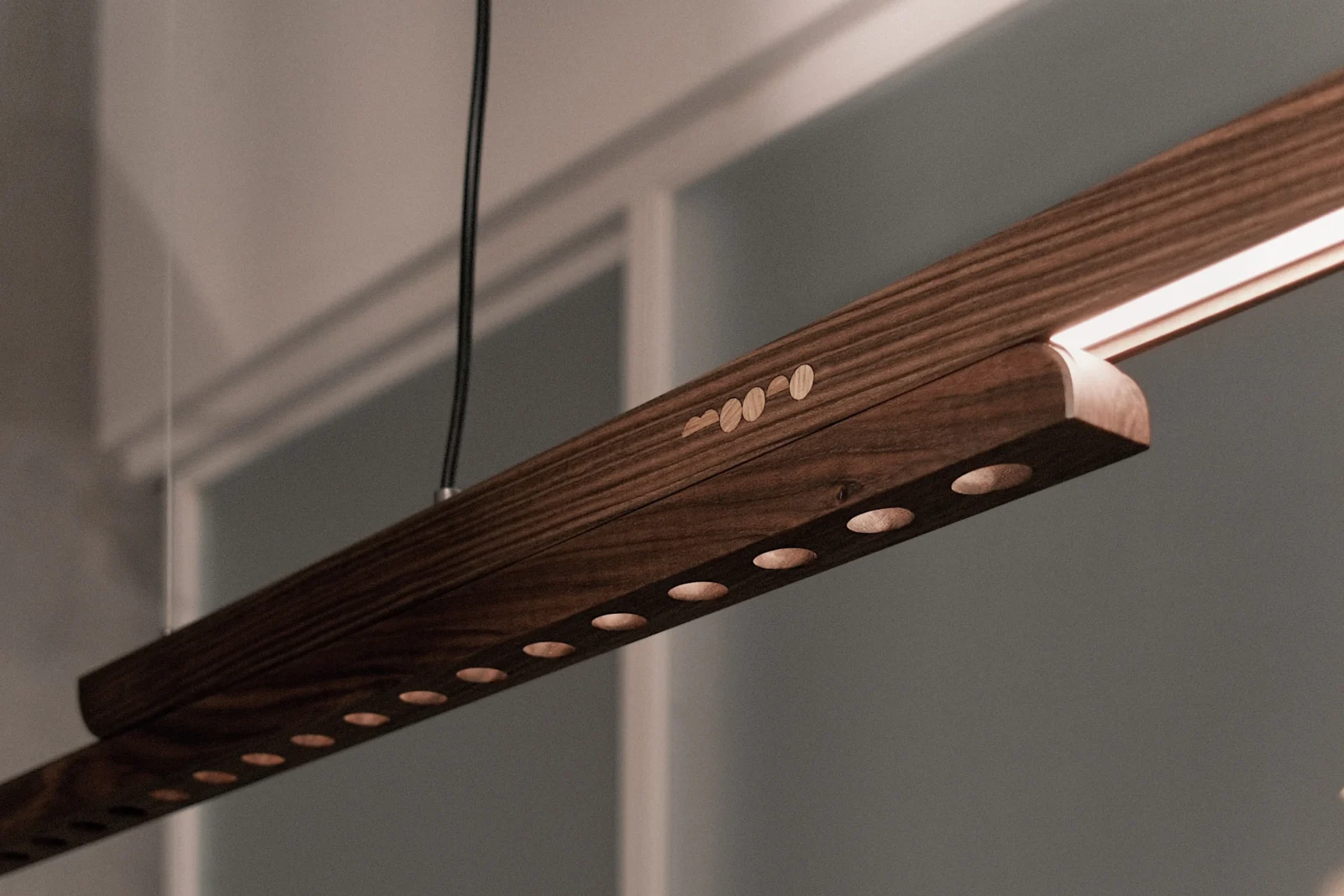 Moono Sliding Pendant Lamp in Wood and Metals — 2