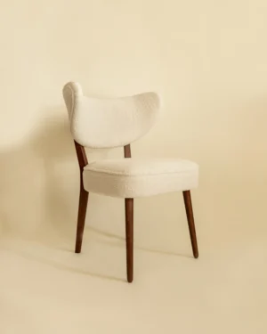 Vintola Dining Chair, Ivory White Boucle, Walnut Wood