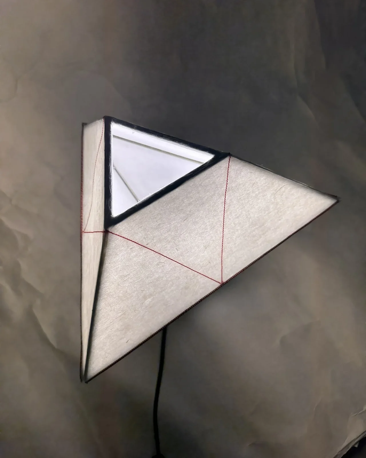 Biiit 005 Table Lamp In Paper And Brass — 4