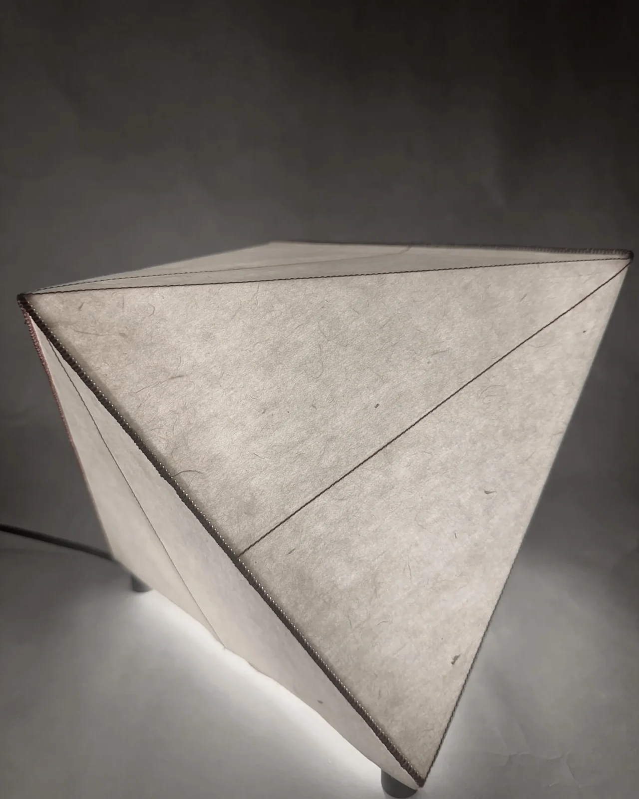 Biiit 006 Table Lamp In Paper And Brass — 8