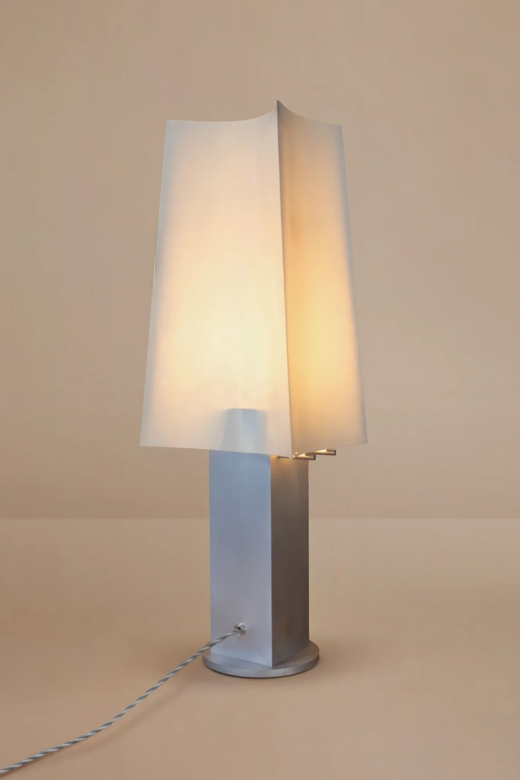 Soft Ply Table Lamp in lacquered Paper — 5
