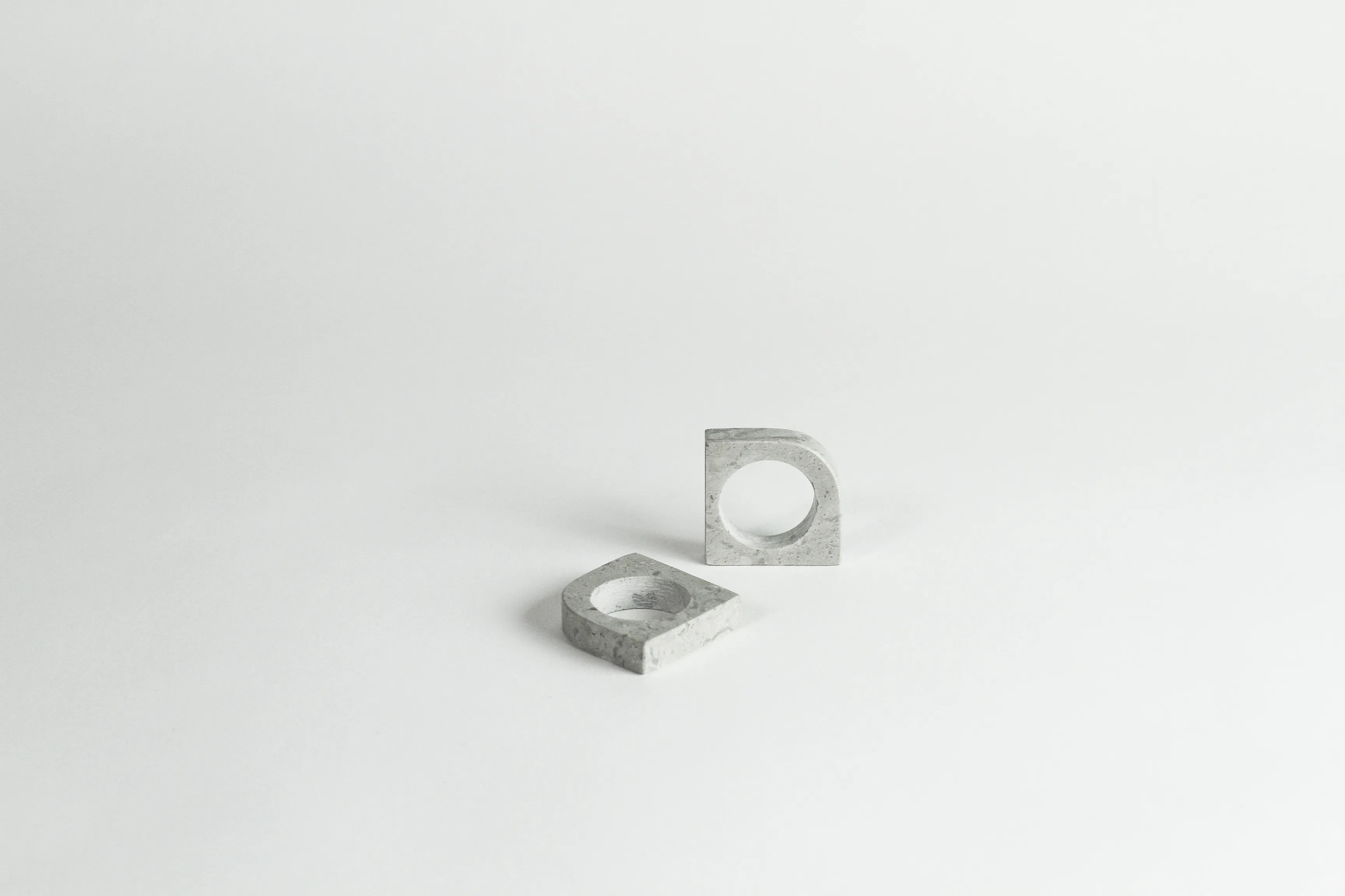 Oko pair of napkin rings