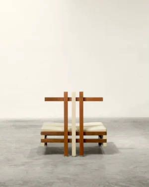 Amigo Floor Stool
