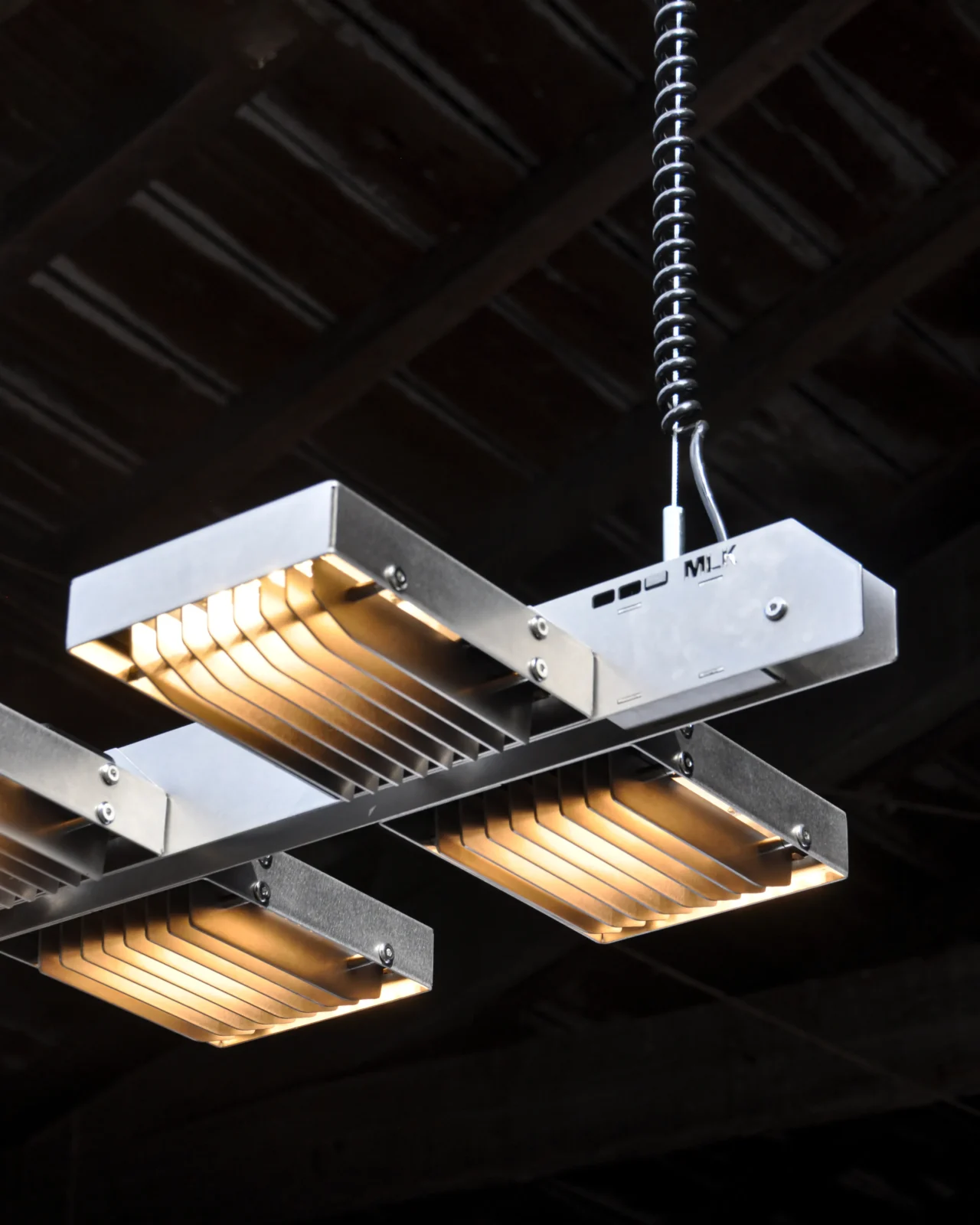Ads200x04 Pendant Lamp in Matte Steel — 10