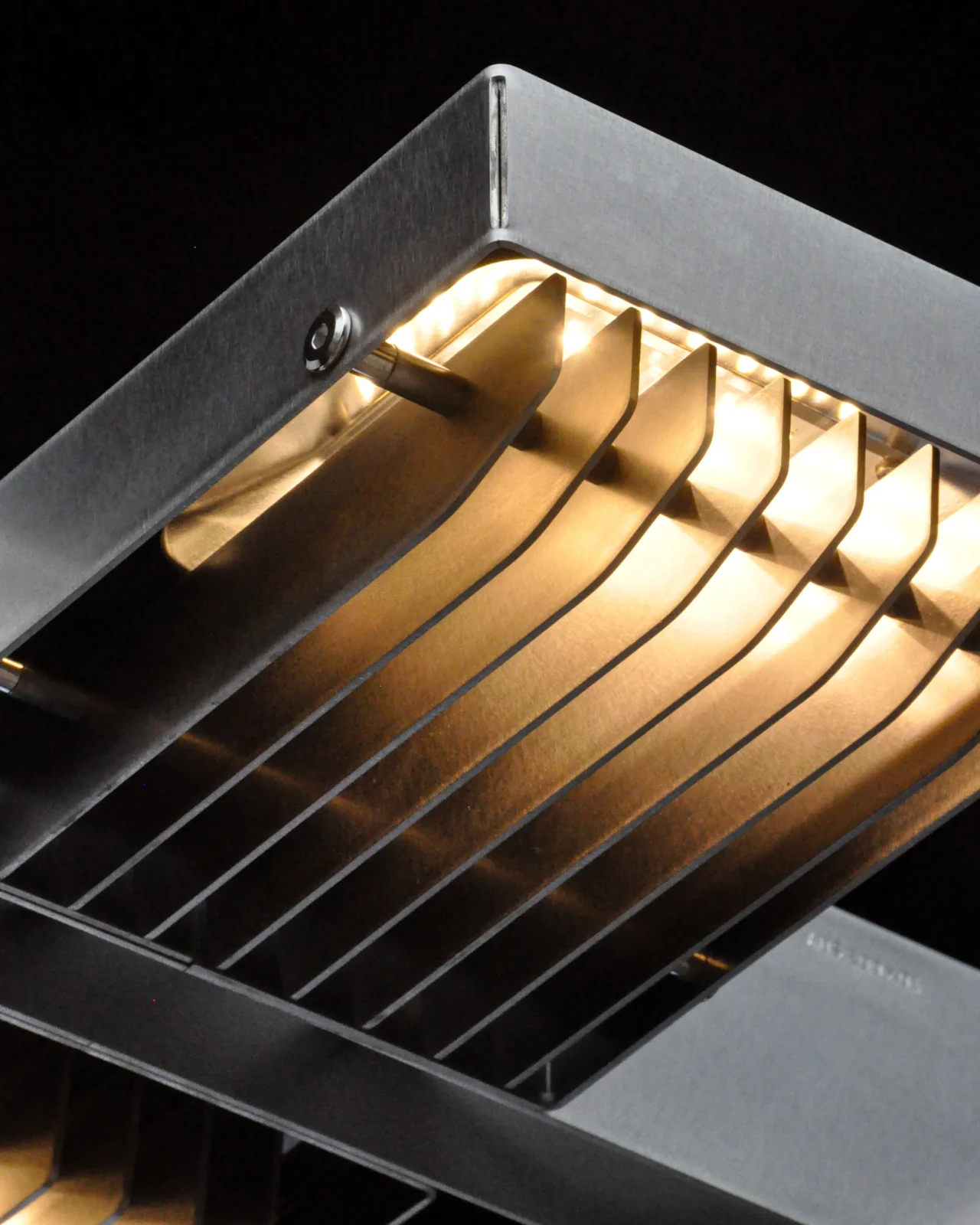 Ads200x04 Pendant Lamp in Matte Steel — 13