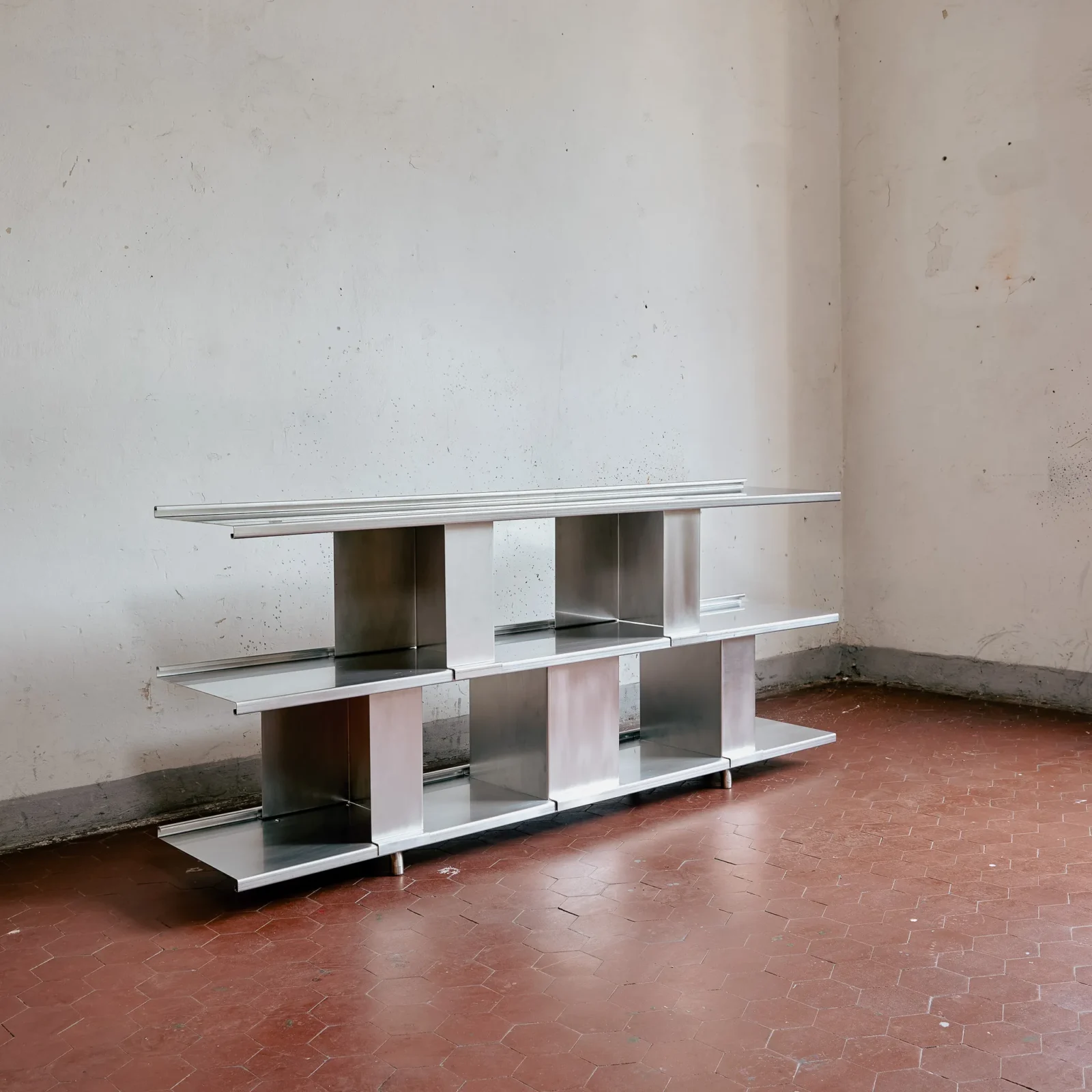 Forma Apta Shelving — 3