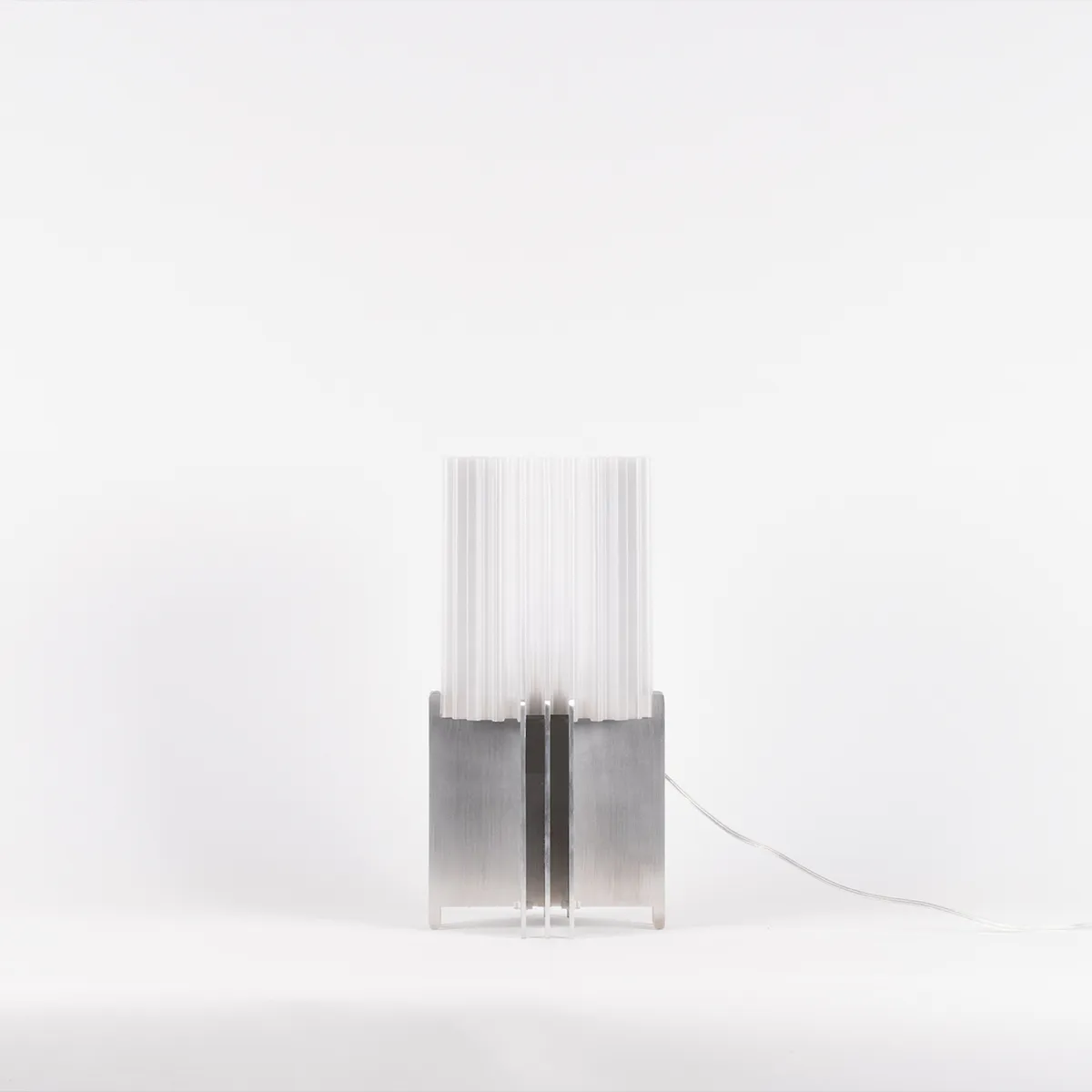 Plus Table Lamp in Aluminum — 11