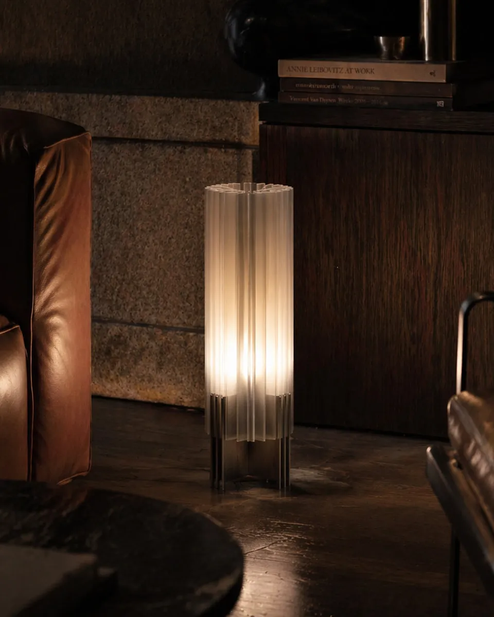 Plus Table Lamp in Aluminum — 8