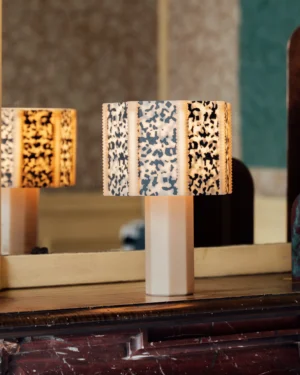 Brigitte Table Lamp in tortoiseshell-pattern Bio Plastic, front view.
