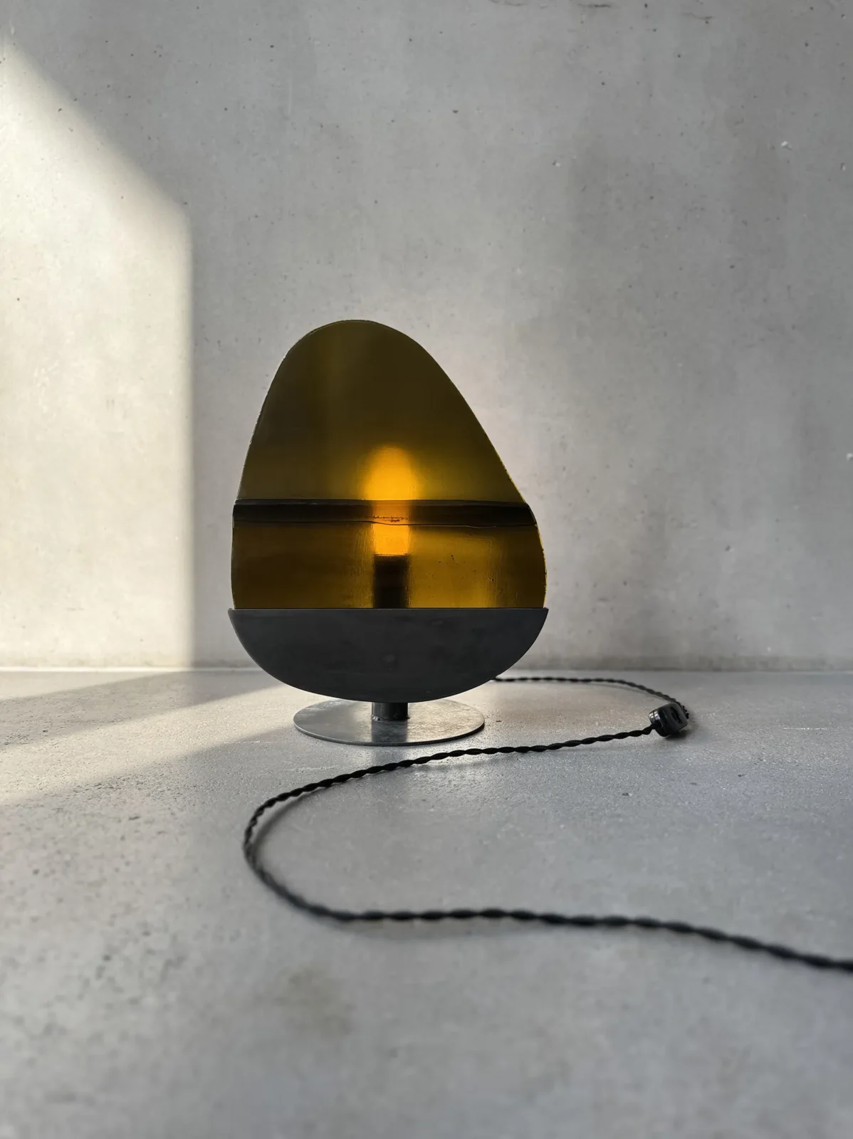 Veilleur Lp1 Table Lamp In Steel And Glass — 2