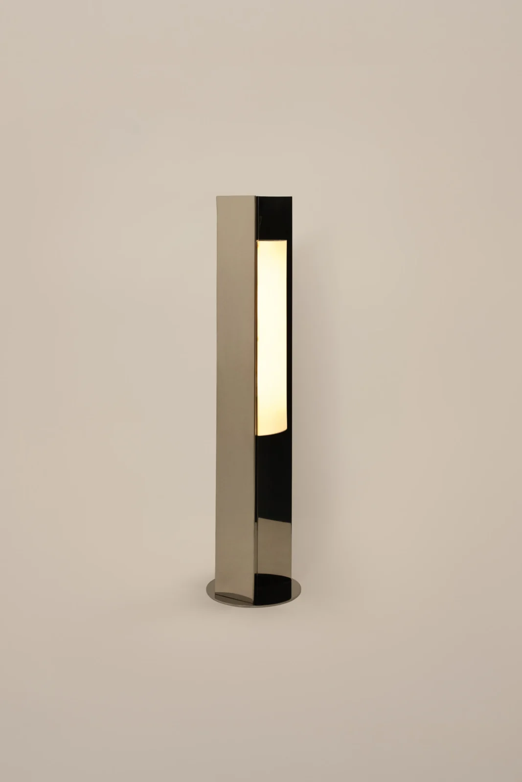 Arrow 120 European Floor Lamp in Polished Steel — 5