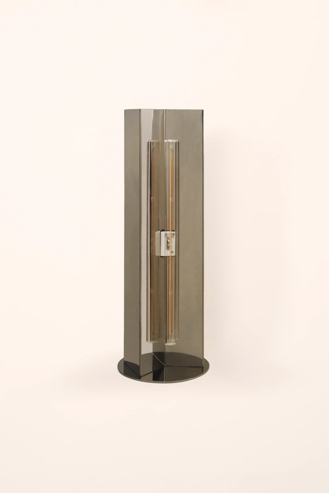 Arrow European Table Lamp in Polished Steel — 2