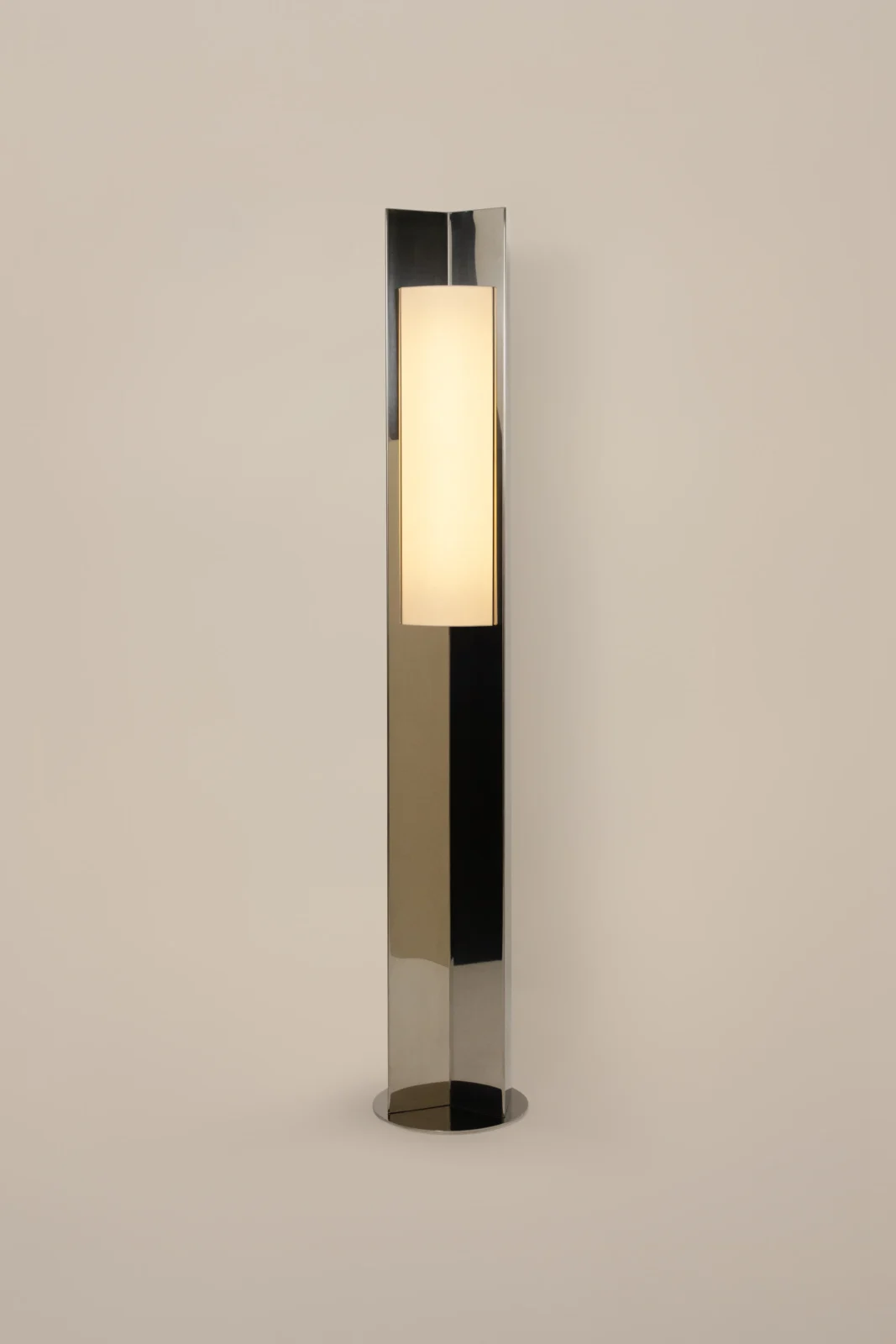 Arrow 158 European Floor Lamp in Polished Steel — 10