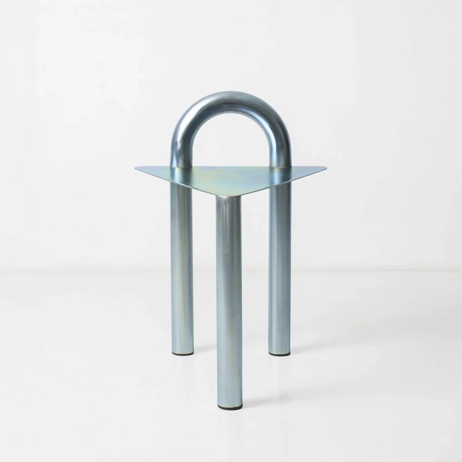 Zinc Stool Curva — 3