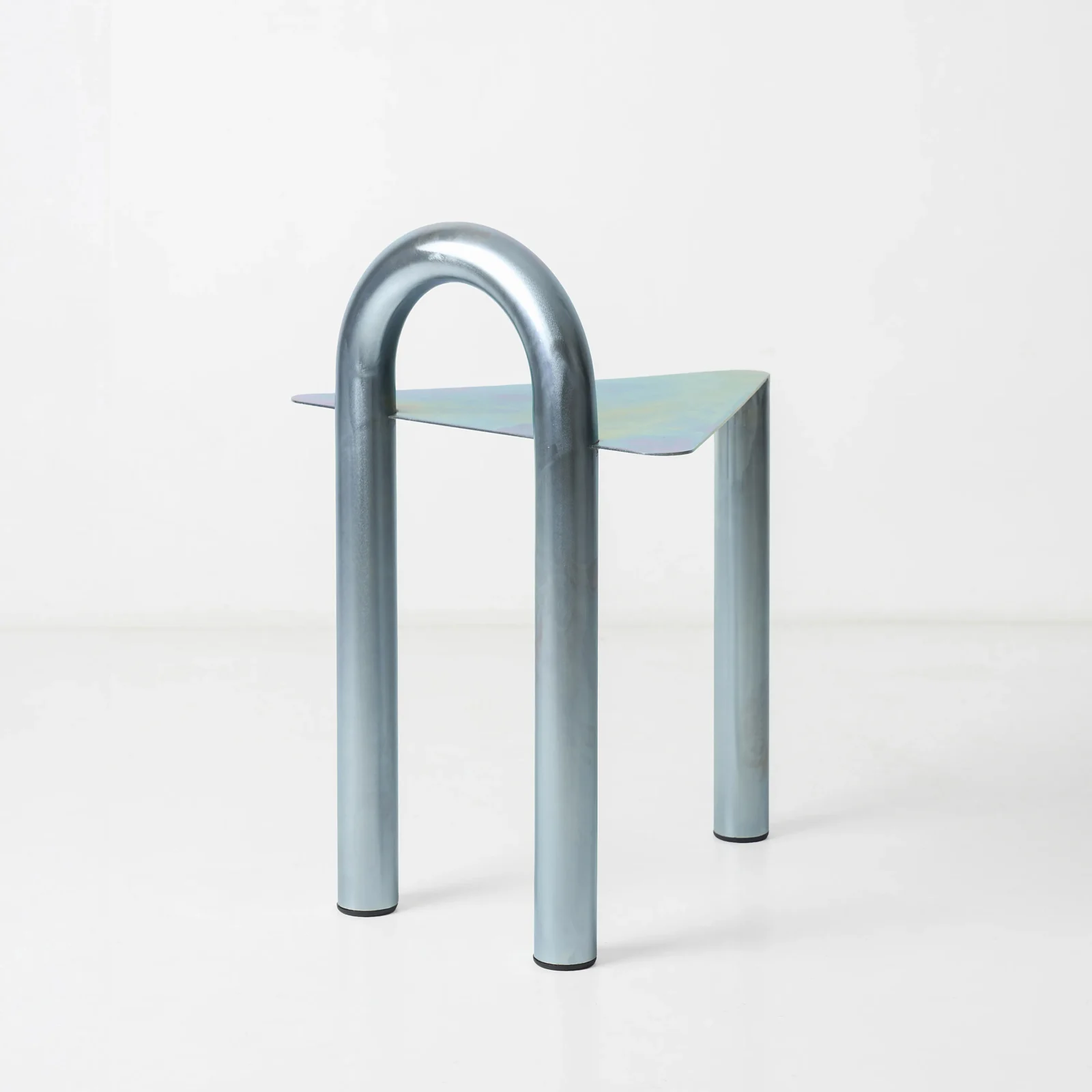 Zinc Stool Curva — 10