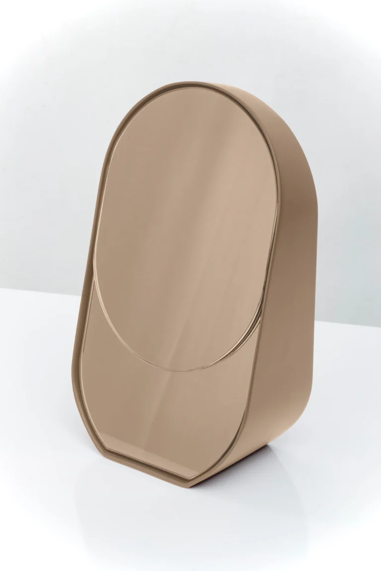 Baggaga Claim-m Table Mirror — 12