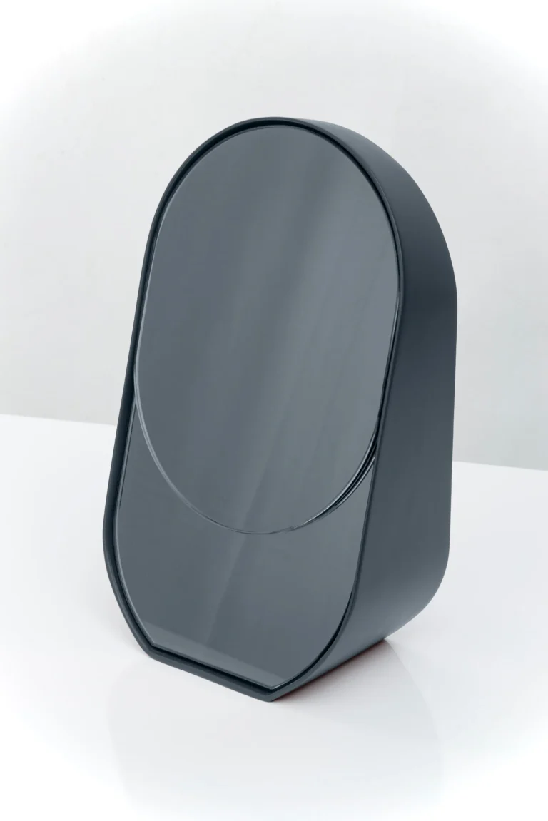 Baggaga Claim-m Table Mirror — 13