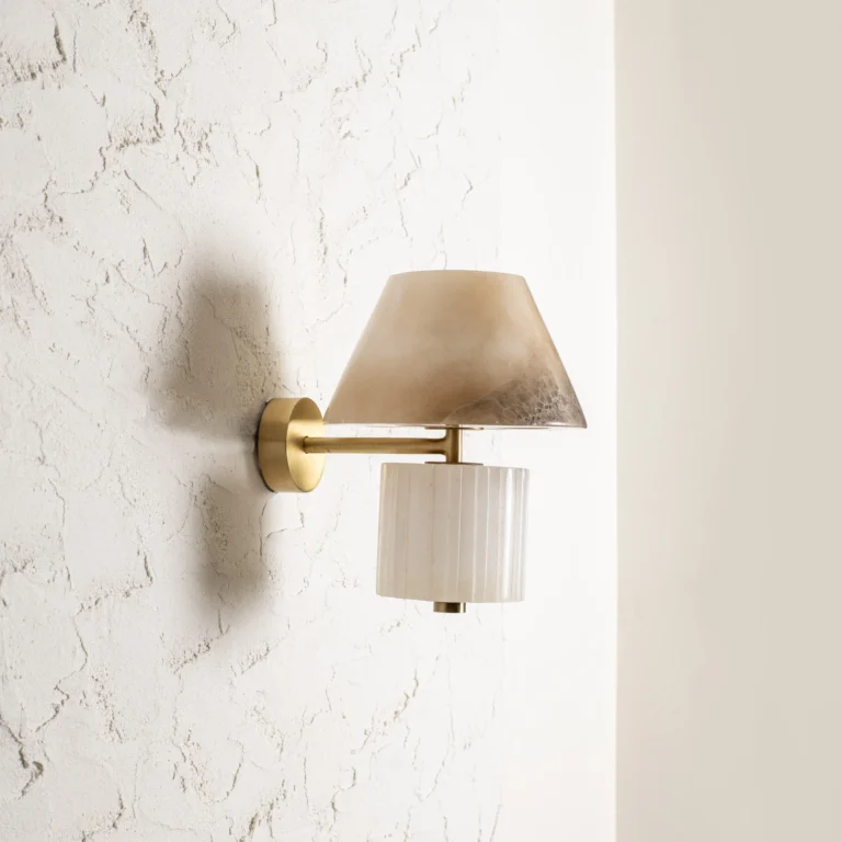 Rio Wall Lamp In Alabaster And Brass — 2