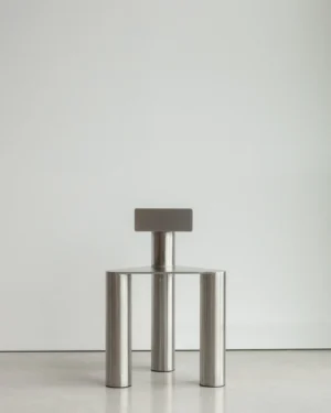 La Chaise — Trépieds Collection