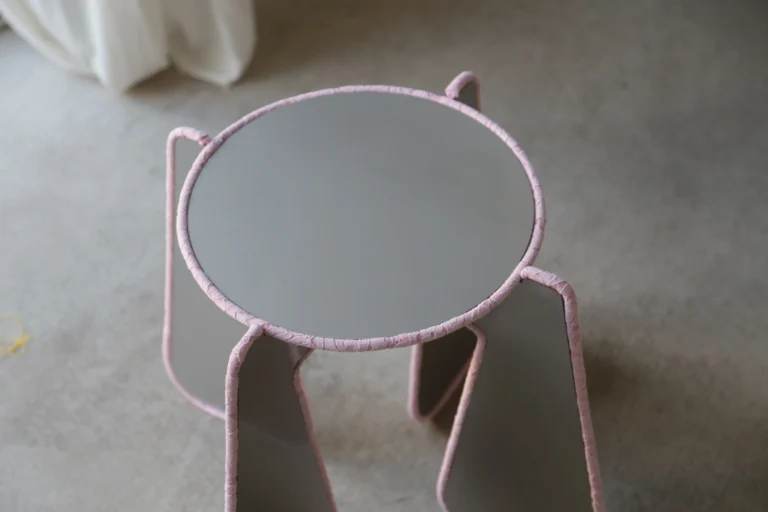 In Between Side Table Pink — 4