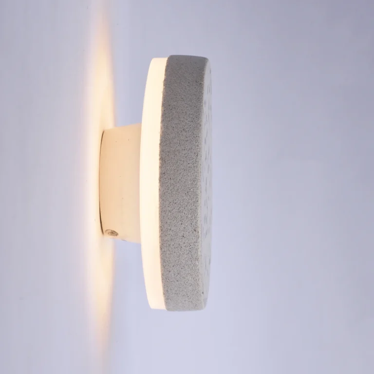 Wilo Mono Wall Sconce in Terrazzo, Aluminum and Silicone — 3