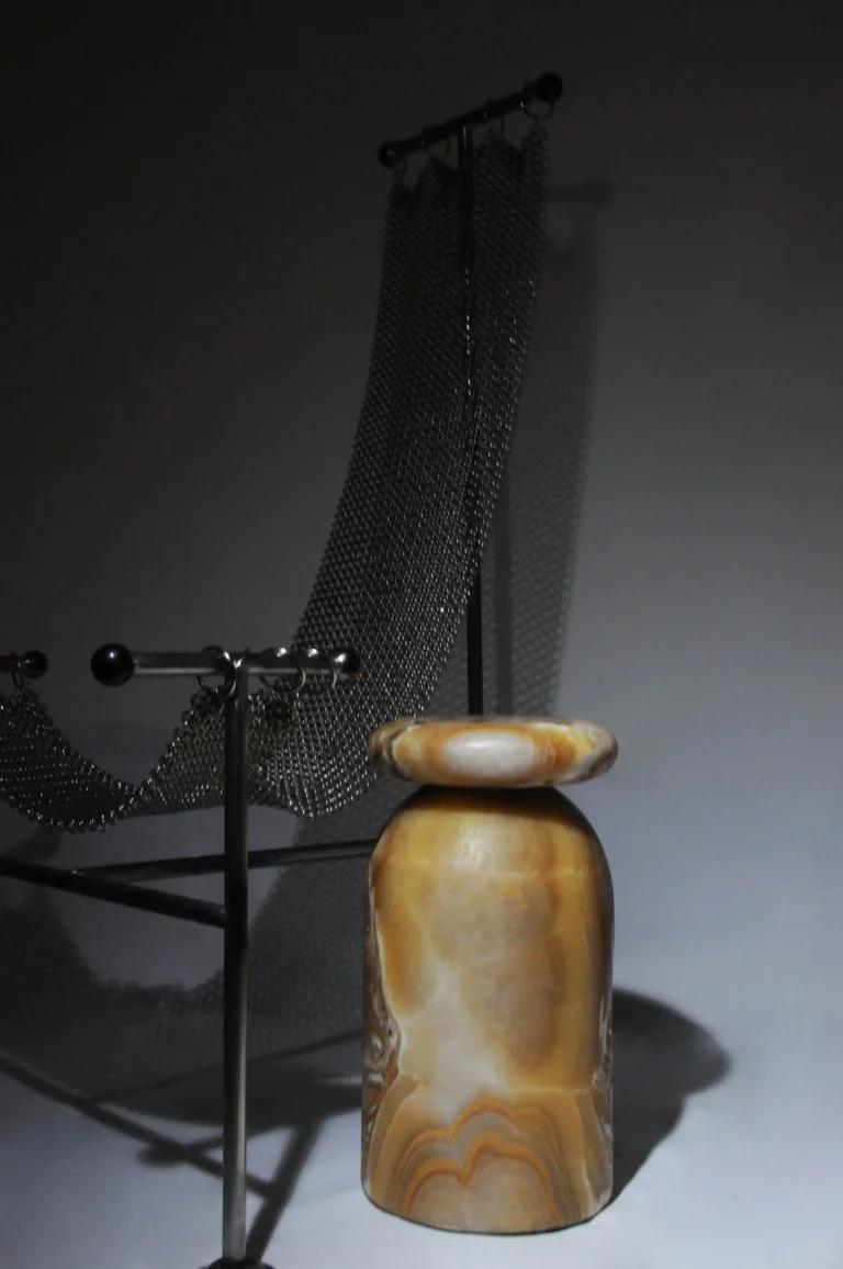 Cult Stool - Sculptural Side Table In Honey Onyx Marble Conglomerate — 3